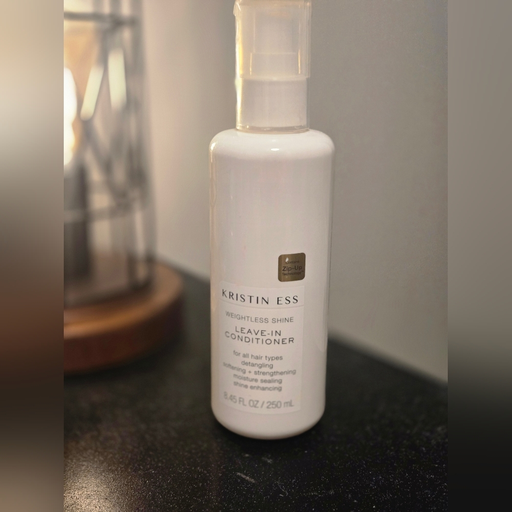 Kristin Ess White Leave-In Conditioner